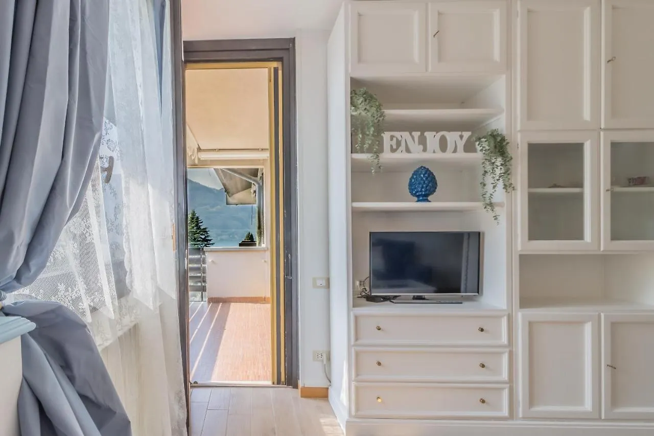 Blu Al Lago Apartment Lierna Italy