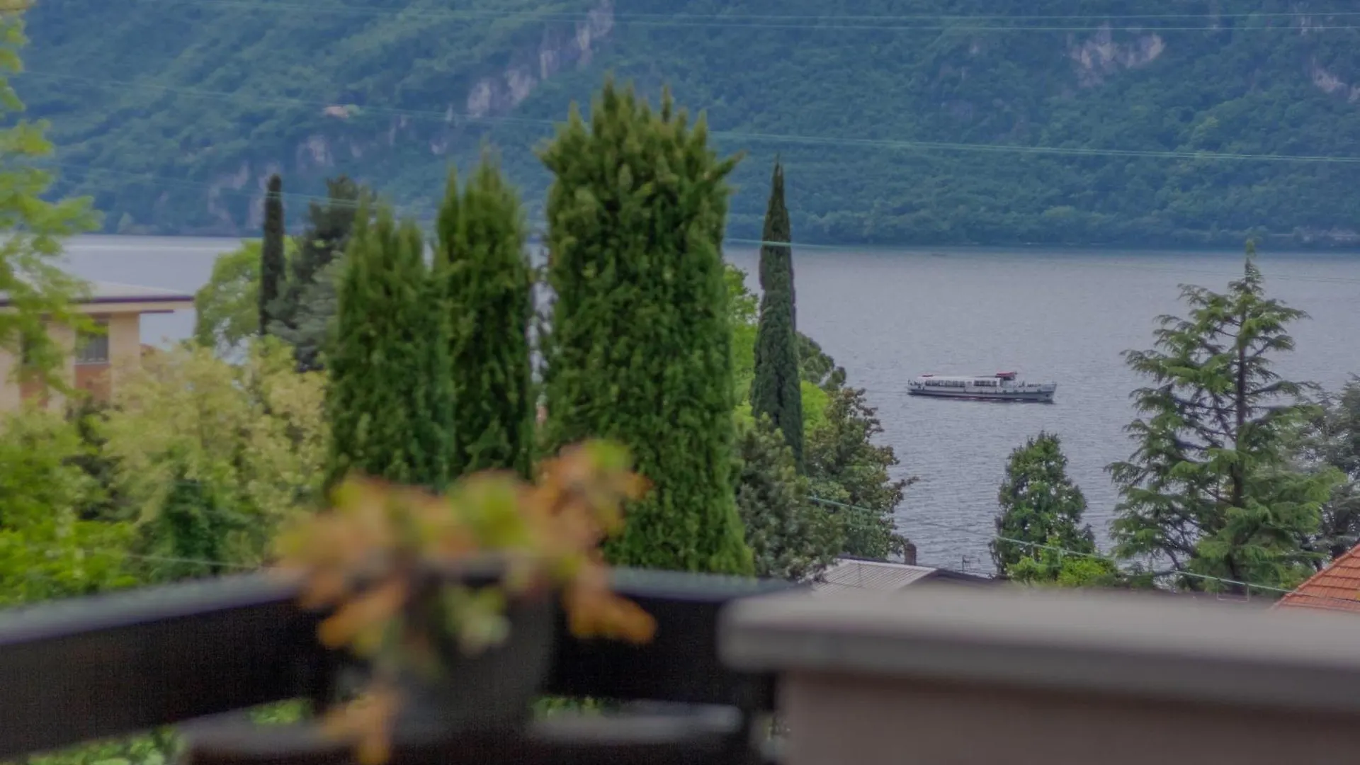 Blu Al Lago Apartment Lierna